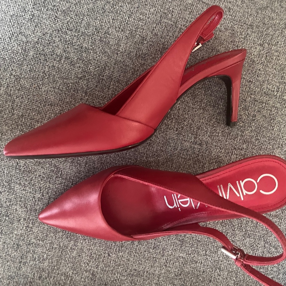 Sling back red pumps Calvin Klein